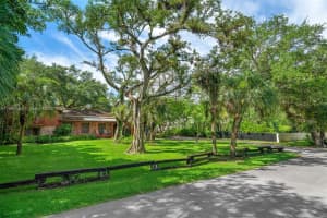 5440 Hammock Dr, Coral Gables, FL 33156 - MLS#A11866555