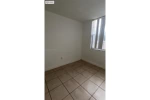 498 NW 165th St APT D101, Miami, FL 33169, - MLS#A11866606