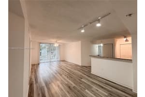 655 Sw 111th Way 201 Pembroke Pines, FL 33025 - MLS#A11866610