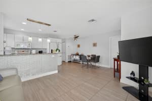 2715 Ne 49th St 309 Fort Lauderdale, FL 33308 - MLS#A11866612