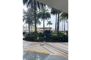 7135 Collins Ave 1523 Miami Beach, FL 33141 - MLS#A11866642