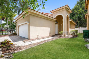 1695 Ne 37th Pl Homestead, FL 33033 - MLS#A11866654