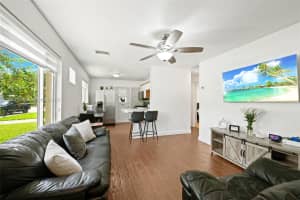 5641 Sw 37th Ct Davie, FL 33314 - MLS#A11866703