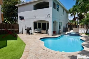 9721 NW 51st Ln 9721, Doral, FL 33178 - MLS#A11866717