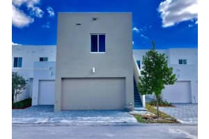 6468 NW 103rd Pl ., Doral, FL 33178 - MLS#A11866727