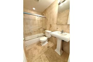 1892 NE 46th St B1, Fort Lauderdale, FL 33308 - MLS#A11866743