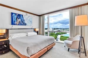 6801 Collins Ave 818, Miami Beach