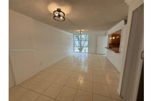 210 172nd St 227, Sunny Isles Beach, FL 33160 - MLS#A11866763