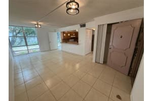210 172nd St 227, Sunny Isles Beach, FL 33160 - MLS#A11866763