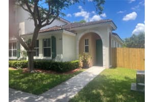 4287 NE 9th St, Homestead, FL 33033 - MLS#A11866781