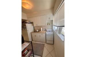 330 74th St 16 Miami Beach, FL 33141 - MLS#A11866793