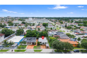 270 W 15th St, Hialeah