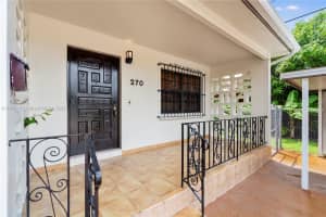 270 W 15th St Hialeah, FL 33010 - MLS#A11866823