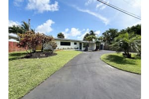 4021 Ne 17th Ter Oakland Park, FL 33334 - MLS#A11866839