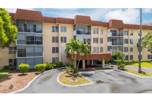 4168 Inverrary Dr 402, Lauderhill, FL 33319 - MLS#A11866893