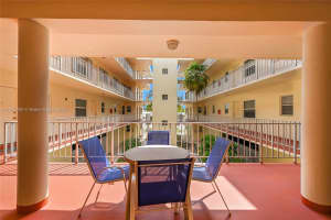 1747 Rodman St 207, Hollywood, FL 33020 - MLS#A11866950