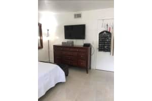 11525 Nw 10th St 11525 Pembroke Pines, FL 33026 - MLS#A11866973