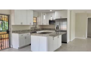 1444 SW 32nd Ct 1444, Fort Lauderdale, FL 33315 - MLS#A11866984
