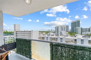 1345 Lincoln Rd 1105, Miami Beach, FL 33139 - MLS#A11866996