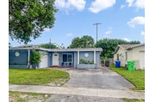 6561 NW 22nd St, Sunrise, FL 33313 - MLS#A11867024