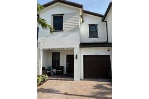 15927 SW 2nd Pl, Pembroke Pines, FL 33027 - MLS#A11868087