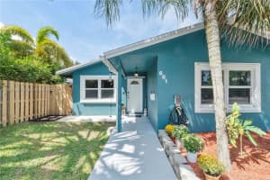 681 Ne 34th St Oakland Park, FL 33334 - MLS#A11868088