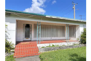 102 Sw 1st Ave Hallandale Beach, FL 33009 - MLS#A11868092