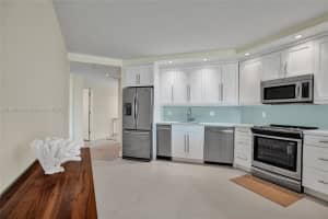 1936 S Ocean Dr 21D, Hallandale Beach, FL 33009 - MLS#A11868094