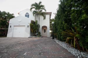 1112 NE 41st Ave, Homestead, FL 33033 - MLS#A11868104