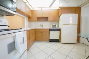 215 SE 3rd Ave APT 401D, Hallandale Beach, FL 33009, - MLS#A11868120