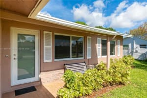 7003 NW 99th Ave, Tamarac, FL 33321 - MLS#A11868146