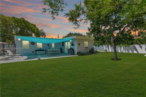 1945 S Hibiscus Dr North Miami, FL 33181 - MLS#A11868147