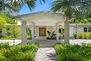 11001 Sw 64th Ave, Pinecrest