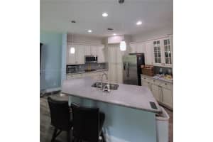 7247 Oxford Ct, Palm Beach Gardens, FL 33418 Sold 11/03/25