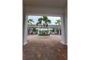 7247 Oxford Ct, Palm Beach Gardens, FL 33418 Sold 11/03/25