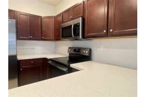 10491 W 34th Ct Hialeah, FL 33018 - MLS#A11868235