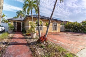 14309 Sw 52nd St, Miami