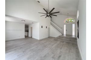725 Nw 156th Ave 725 Pembroke Pines, FL 33028 - MLS#A11868284