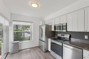 3239 Nw 44th St 6, Oakland Park