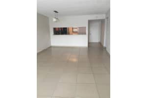 10288 NW 9 ST CIR 206, Miami, FL 33172 Sold 10/15/25