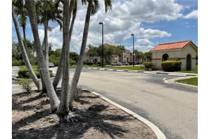 3320 N Pinewalk Dr N 1715 Margate, FL 33063 - MLS#A11868340
