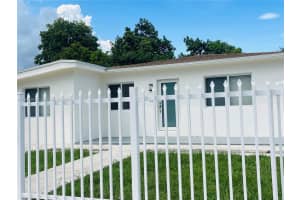 1145 Nw 25th St, Miami
