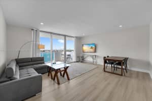 1200 West Ave PH28, Miami Beach, FL 33139 Sold 10/03/25