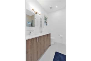 1350 Crystal Way 108 Delray Beach, FL 33444 - MLS#A11868386
