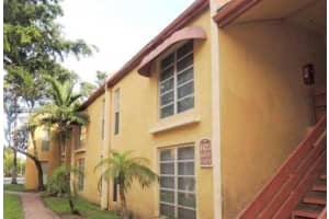 4435 Treehouse Ln #27-c, Tamarac