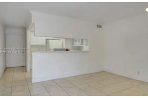 4435 Treehouse Ln #27-c Tamarac, FL 33319 - MLS#A11868408