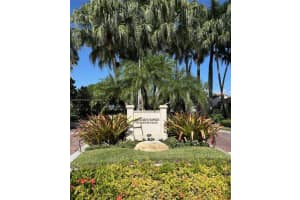 1426 Seagrape Cir, Weston, FL 33326 - MLS#A11868410