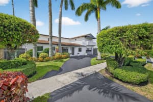 10864 SW 141st Ln, Miami, FL 33176 - MLS#A11868433