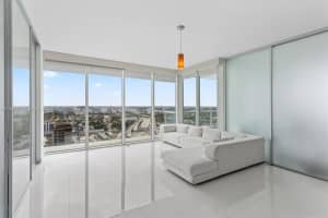 1040 Biscayne Blvd 3106, Miami