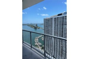 1750 N Bayshore Dr 3504, Miami